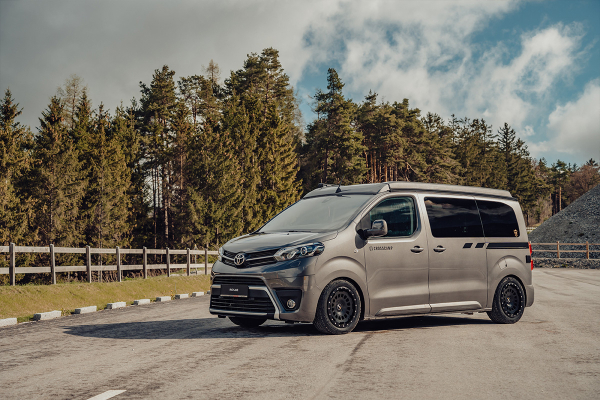 8x17 Twin-Monotube-Projekt-AT1 Alufelgen in schwarz für Citroen Jumpy / Spacetourer V